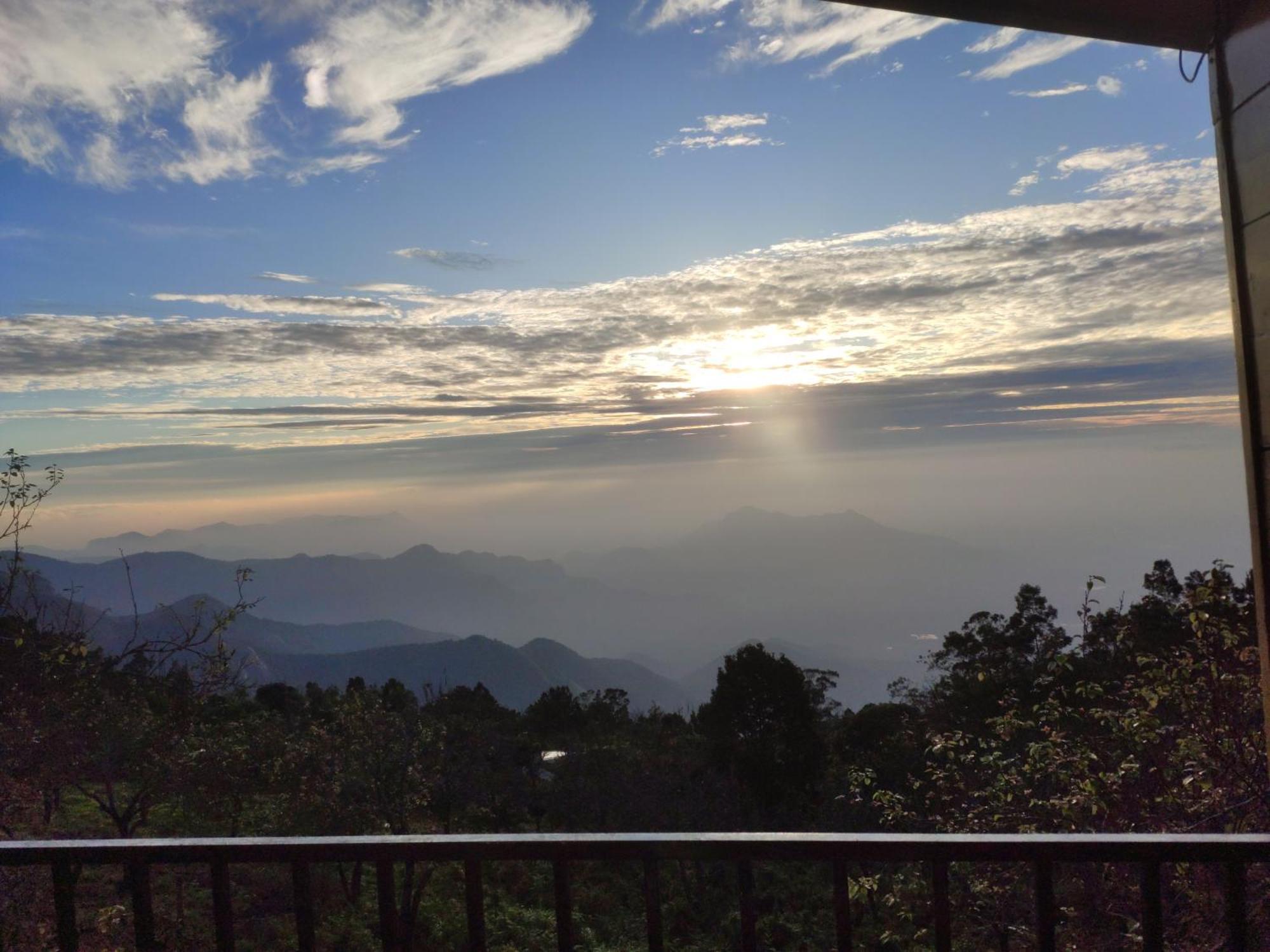 Praveen Woodhouse And Vattakanal Kodaikanal